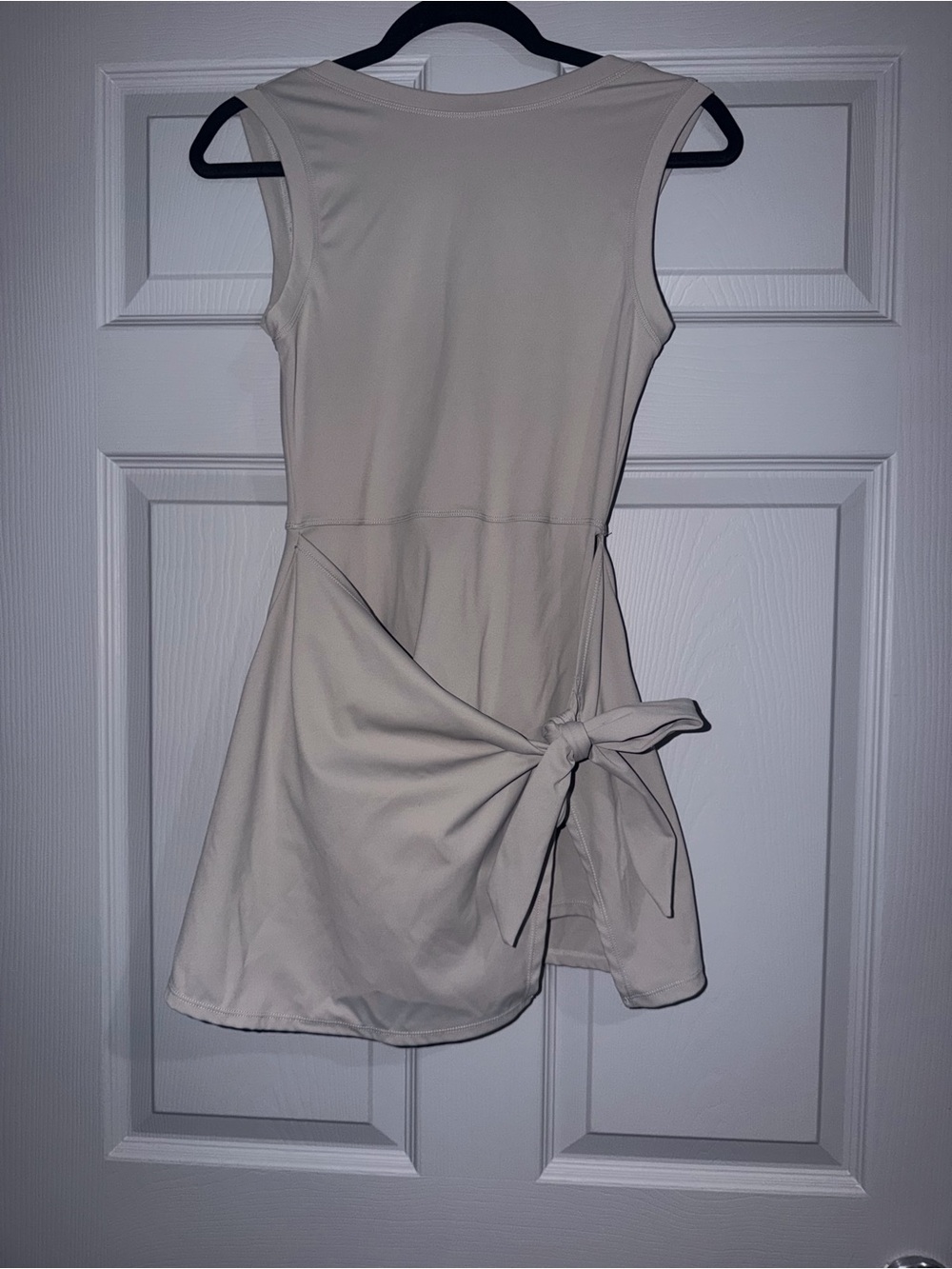 Women's Cream Tie-Waist Sleeveless Dress